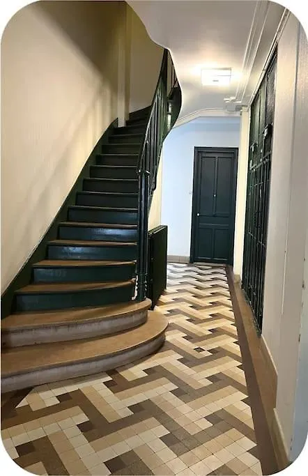 Grand Appartement Dans Paris 8 Couchages 0*,