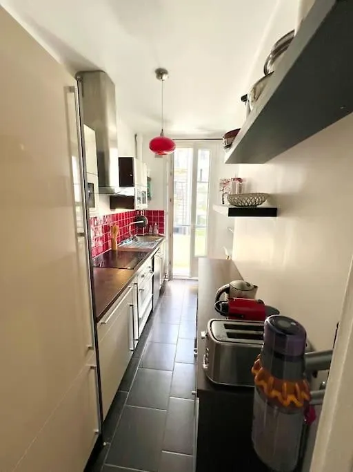Grand Appartement Dans Paris 8 Couchages France